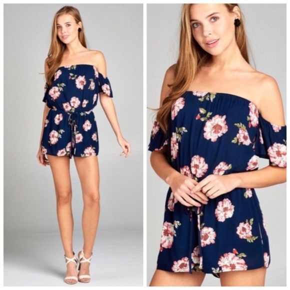💥TRENDING💥Navy Floral Off Shoulder Romper - Picture 4 of 4